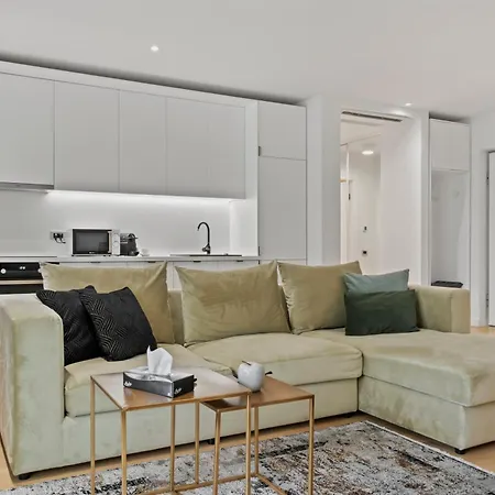 公寓 Aviation Tower Luxury 布加勒斯特