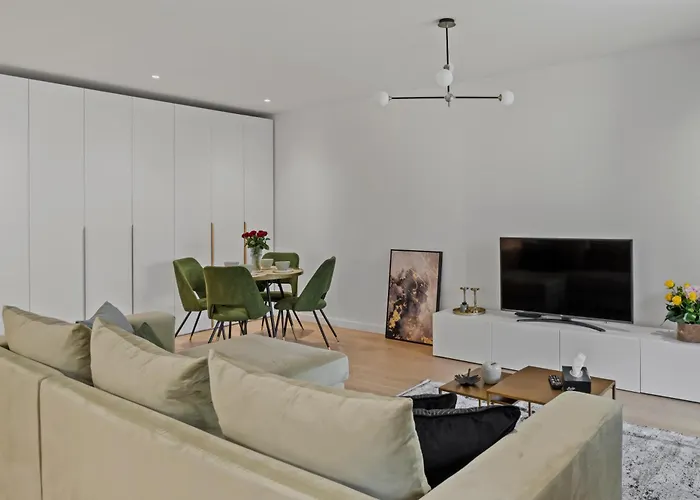 Aviation Tower Luxury Apartman Bukarest