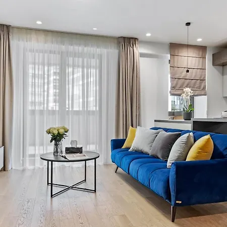 Aviation Tower Luxury *