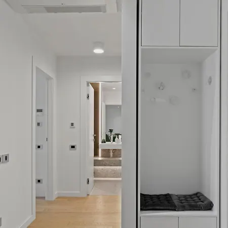 Daire Aviation Tower Luxury *