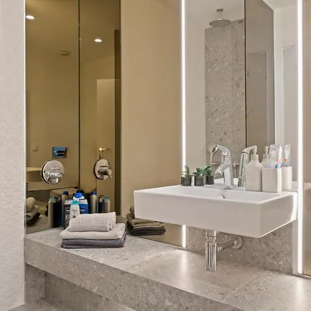 Aviation Tower Luxury * Bucareste