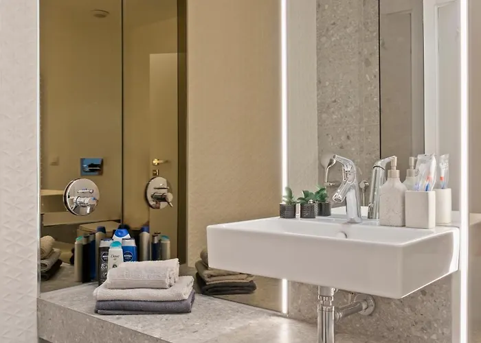 Aviation Tower Luxury * Βουκουρέστι